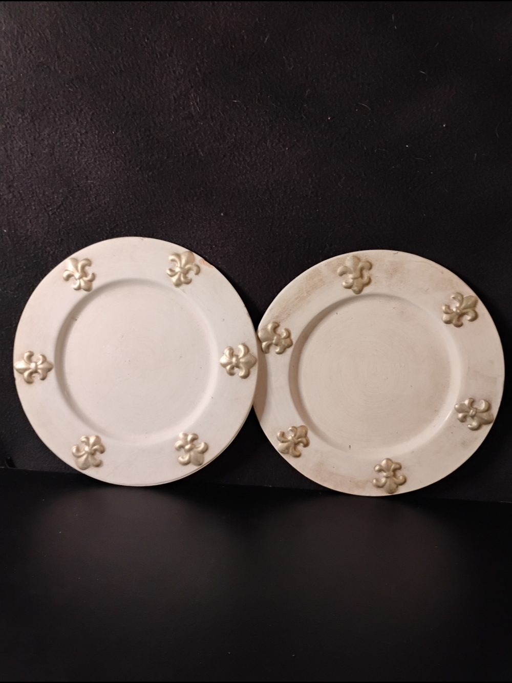 Fleur-de -lis Vintage Pottery Design Candle Plate Set